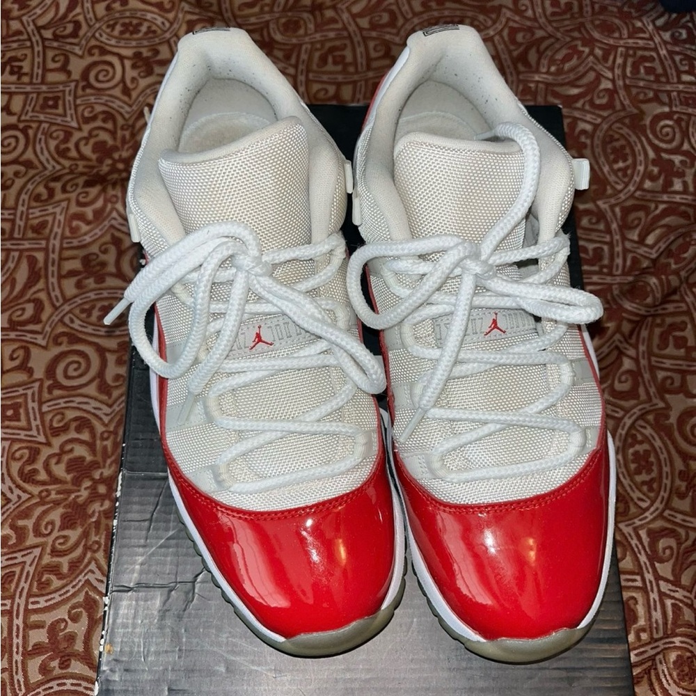 Sold sold sold sold.Cherry Jordan 11 low size 9